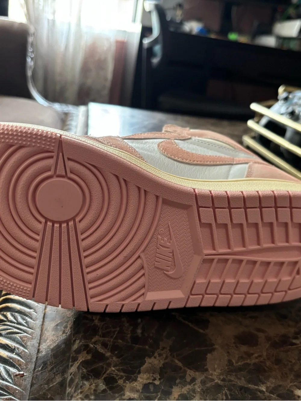 Air Jordan 1 Retro High OG “Washed Pink”Women's Sneakers